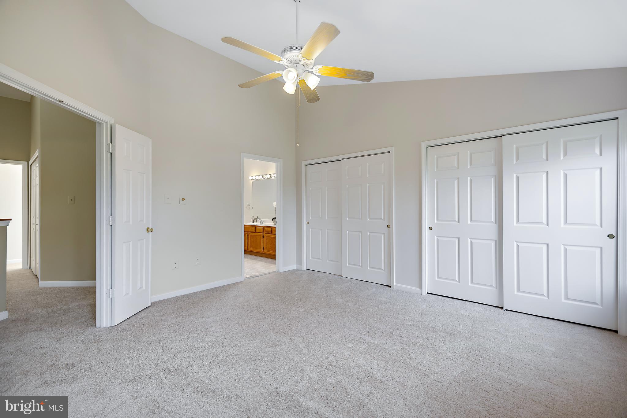 CHESTNUT HILLS - Residential