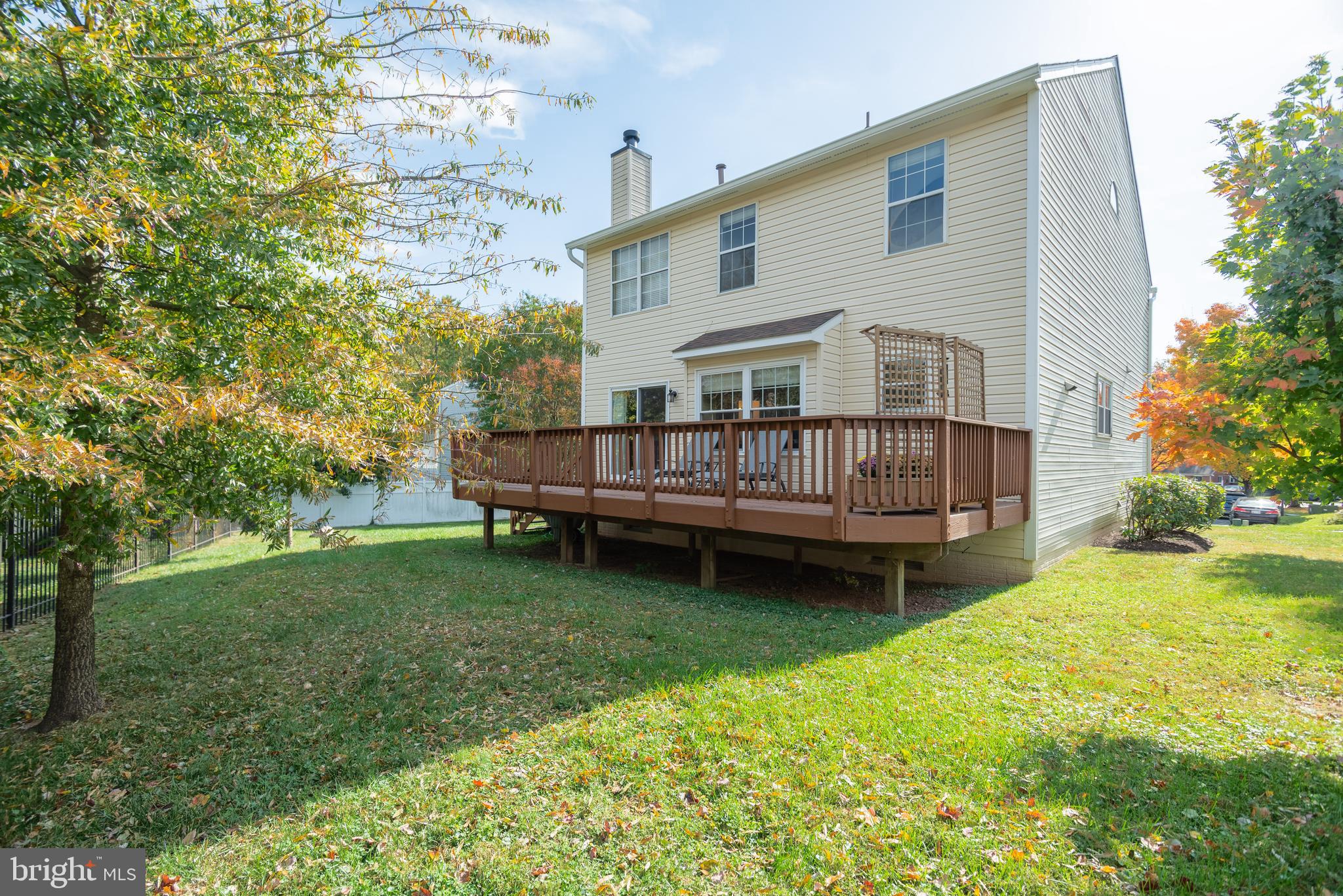 CHESTNUT HILLS - Residential