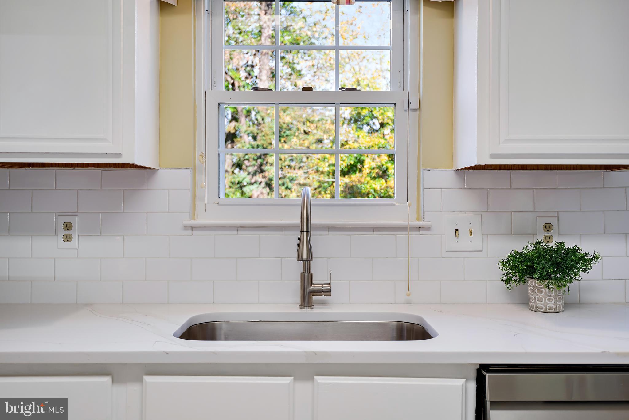 CHESTNUT HILLS - Residential