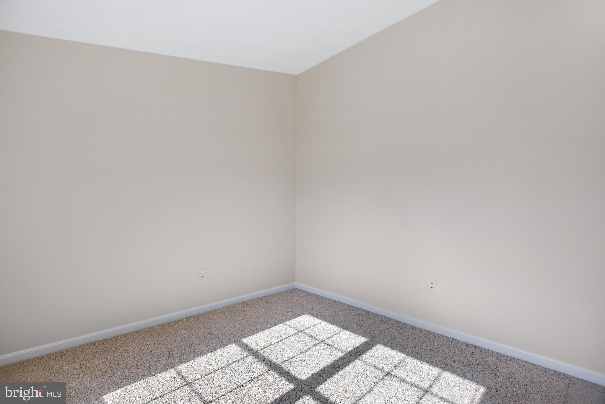 CHESTNUT HILLS - Residential