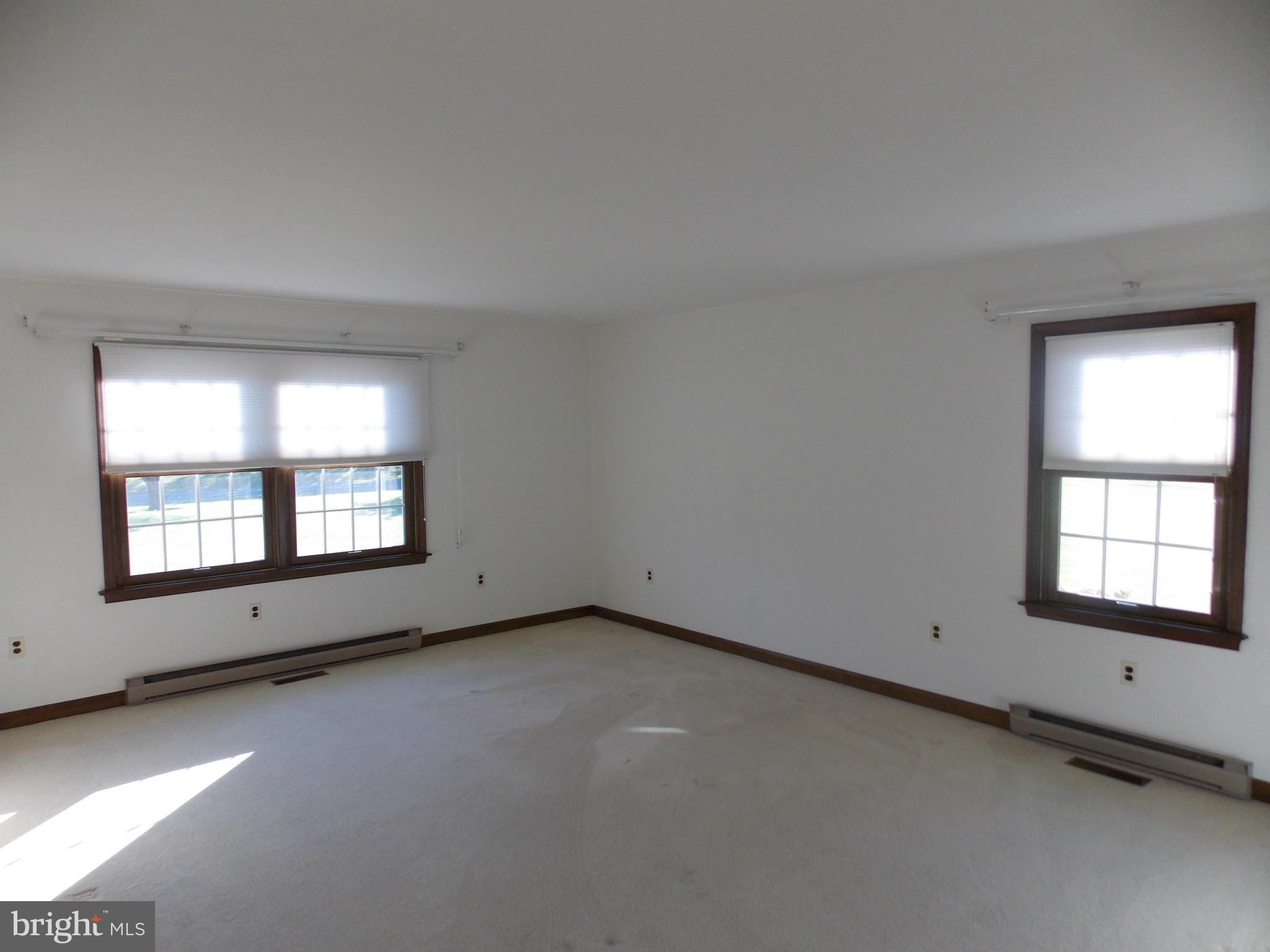 PRIMROSE GARTH - Residential