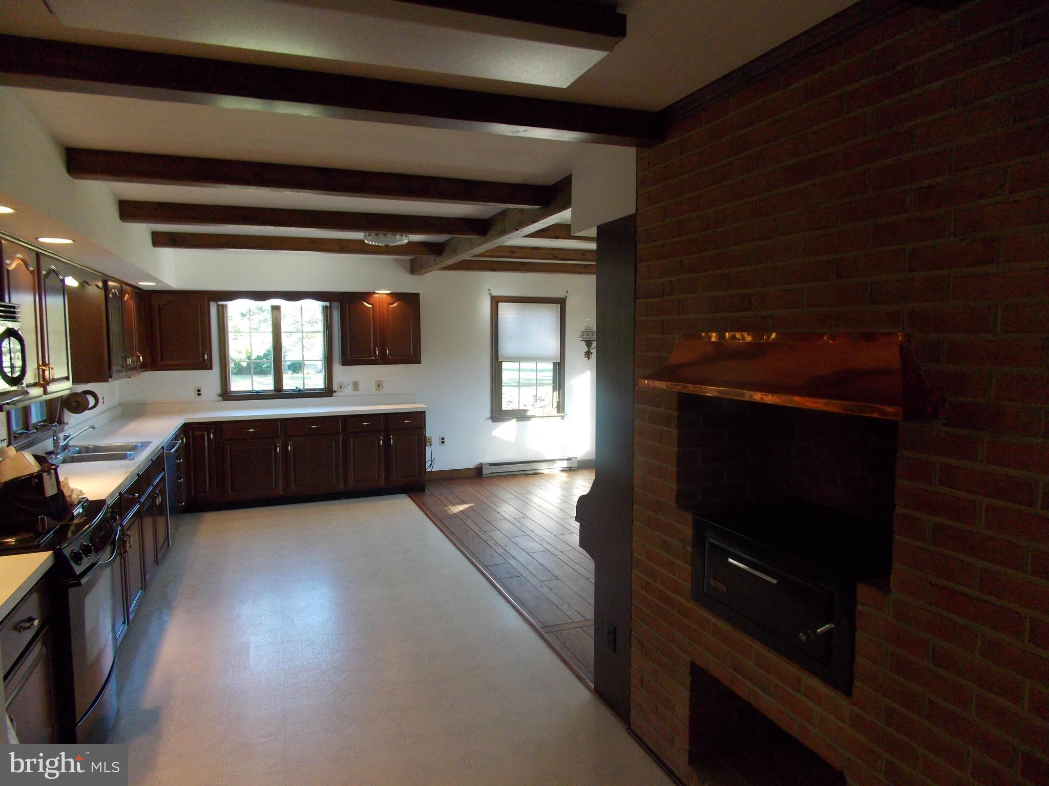 PRIMROSE GARTH - Residential