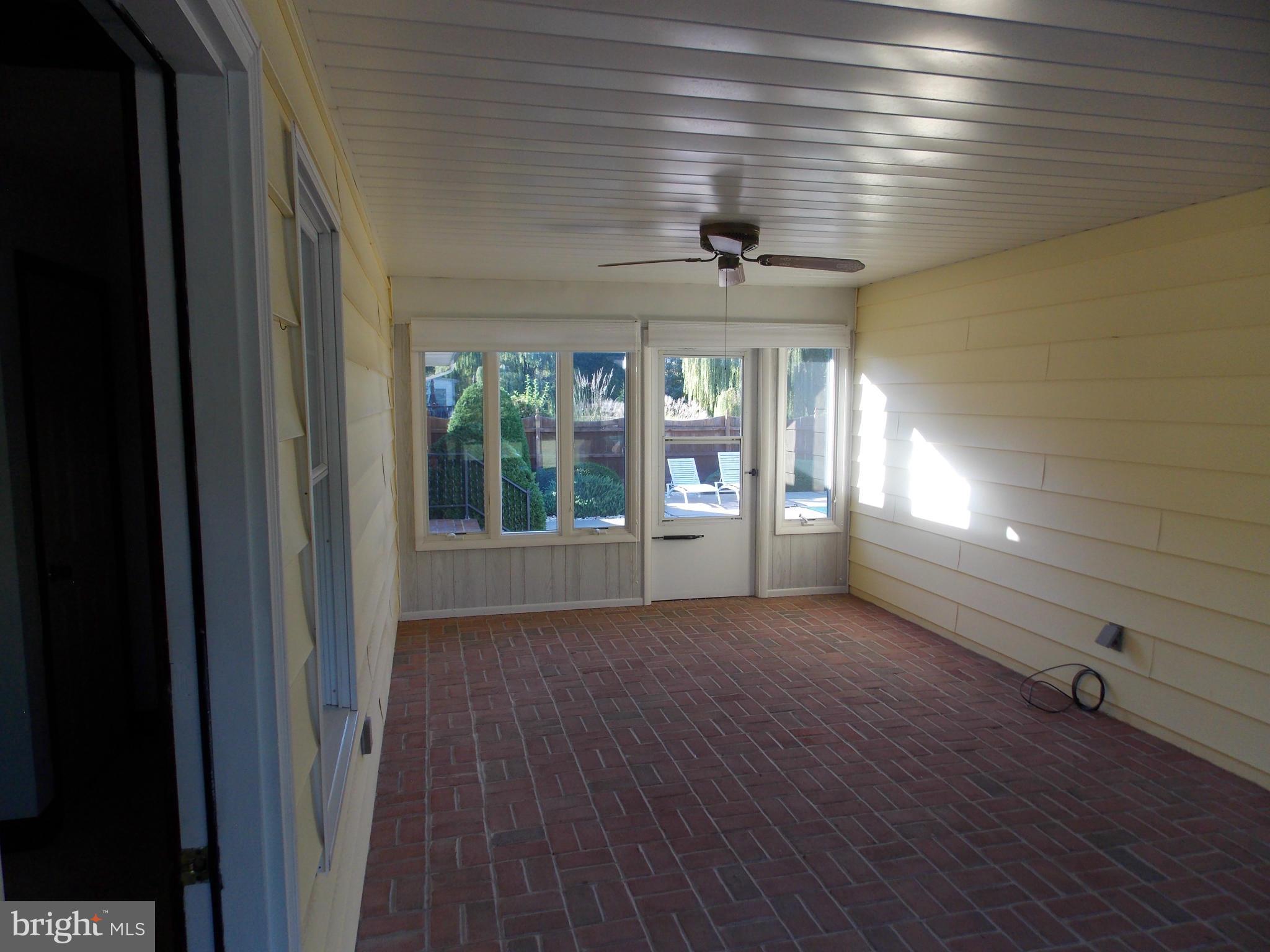 PRIMROSE GARTH - Residential