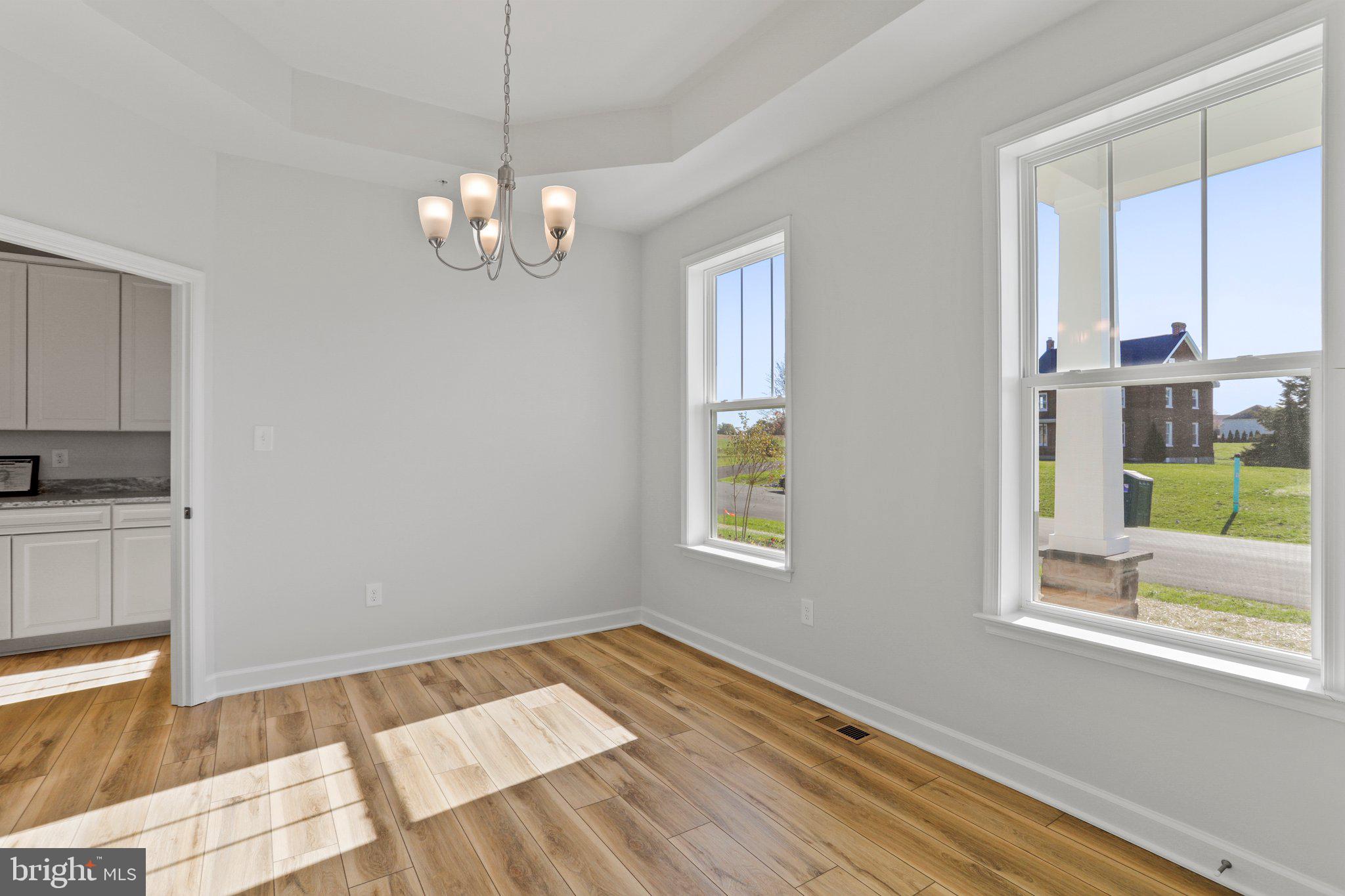 PARADISE HEIGHTS - Residential