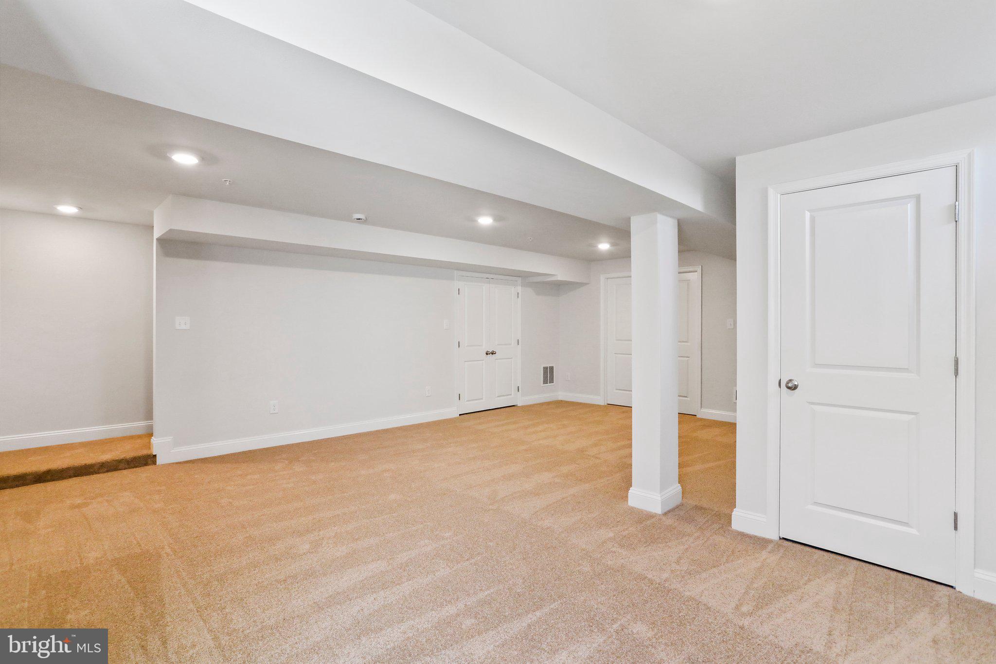 PARADISE HEIGHTS - Residential