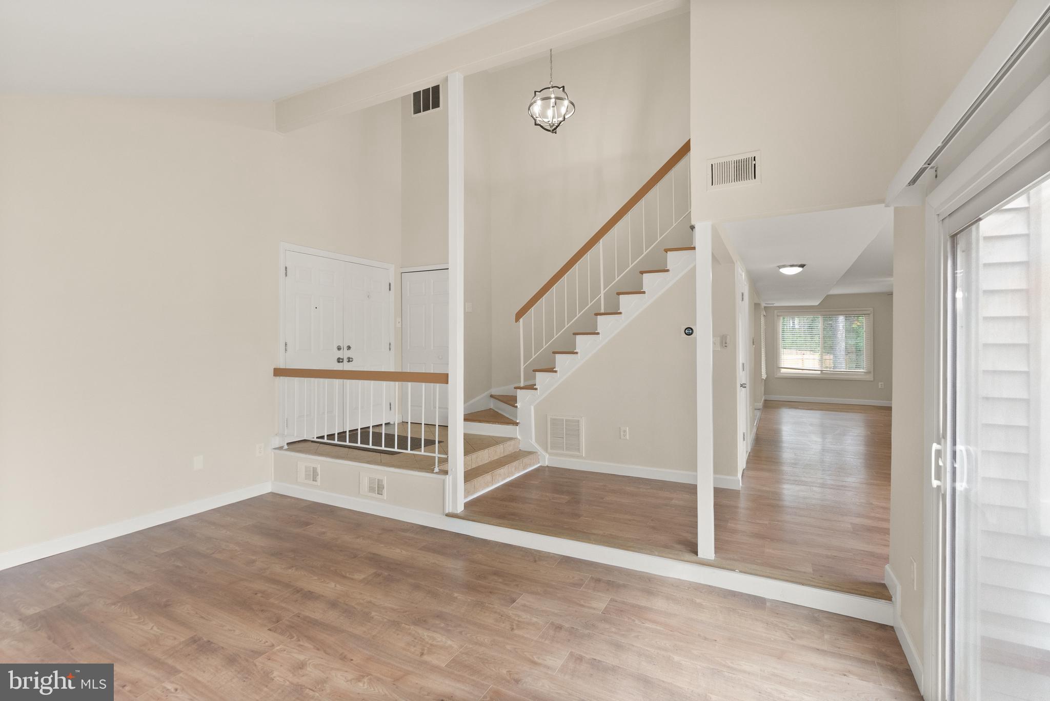 SUGARLAND RUN - Residential