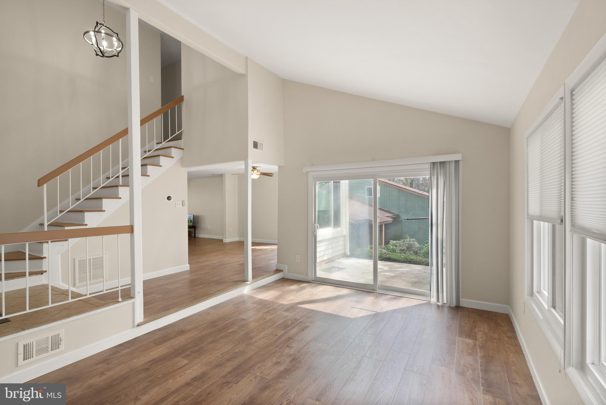 SUGARLAND RUN - Residential