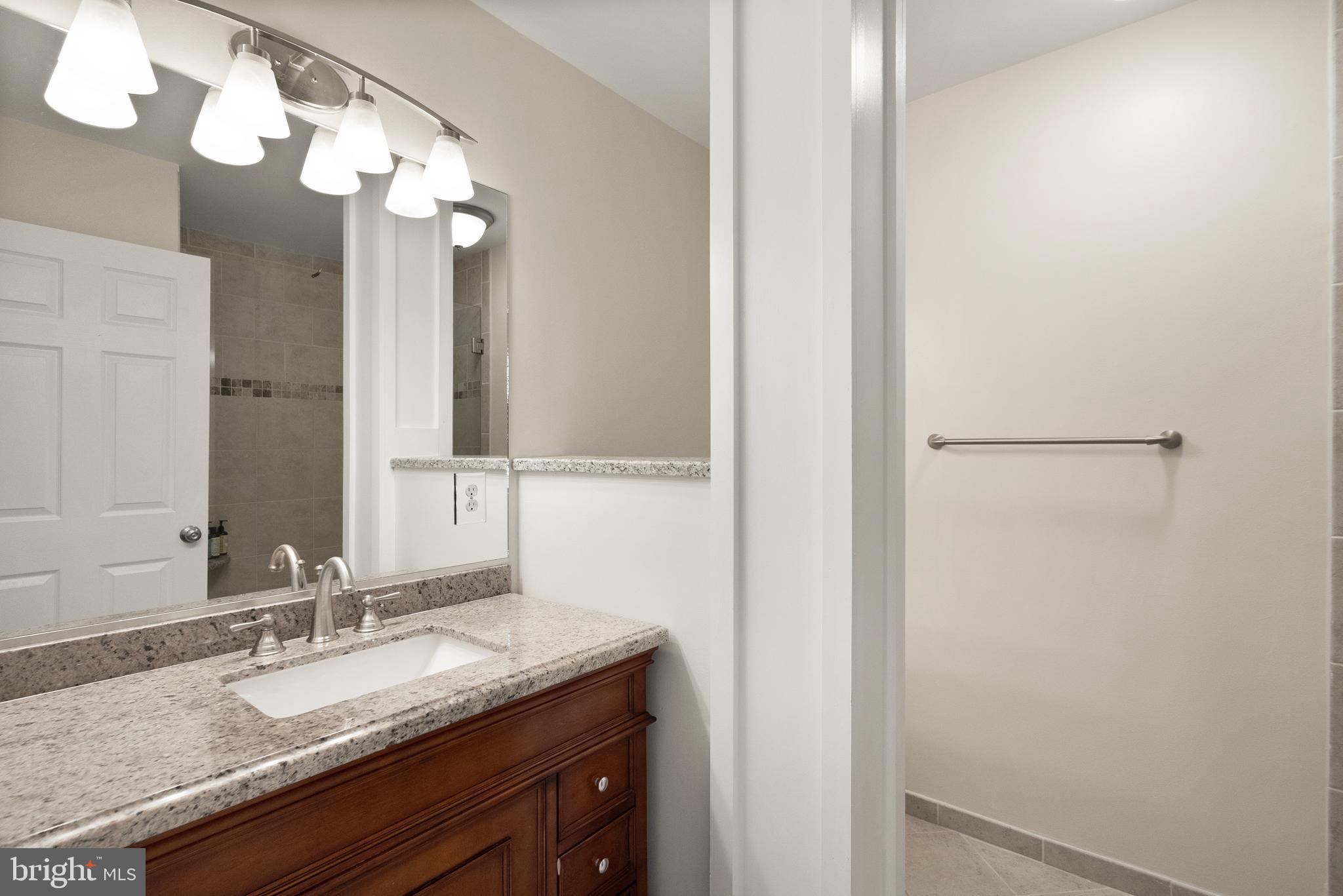 SUGARLAND RUN - Residential