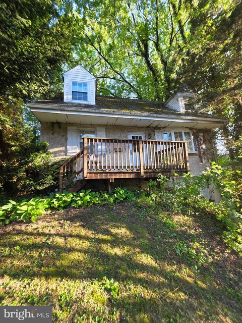 Photo of 1336 Bullens Lane, WOODLYN, PA 19094 (MLS # PADE2113538)