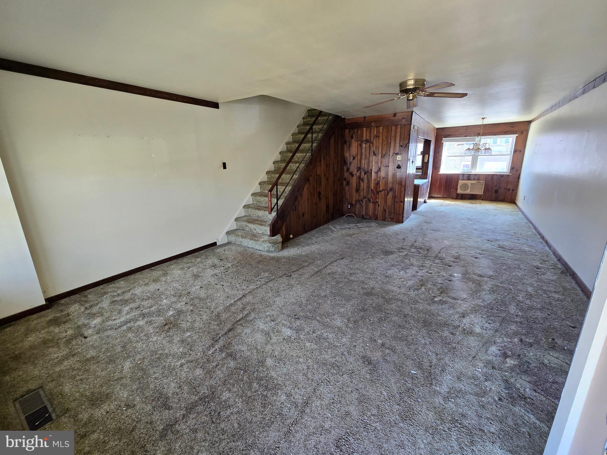 5407 HOUGHTON PLACE 1/2