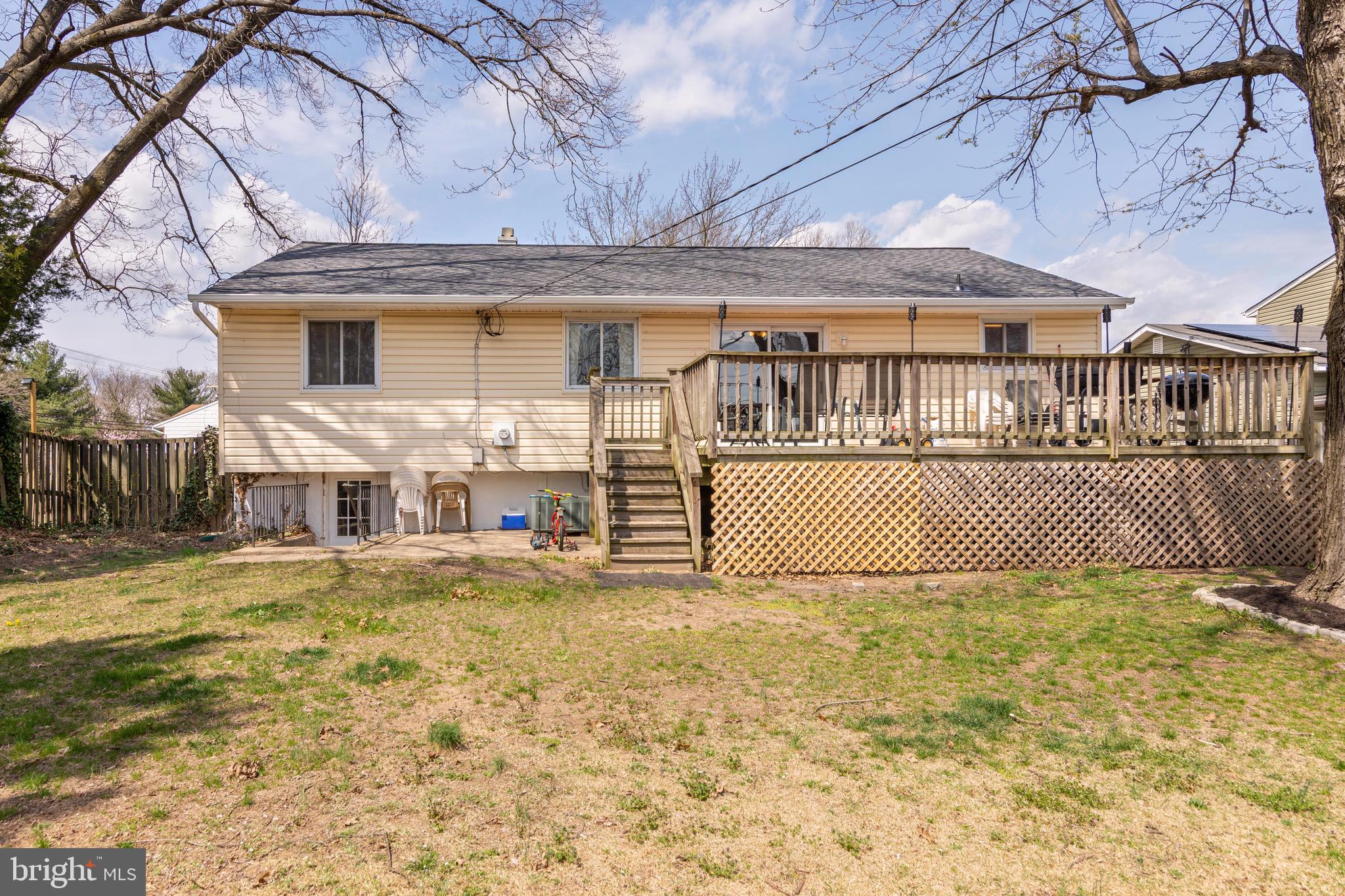 THE HIGHLANDS - Residential