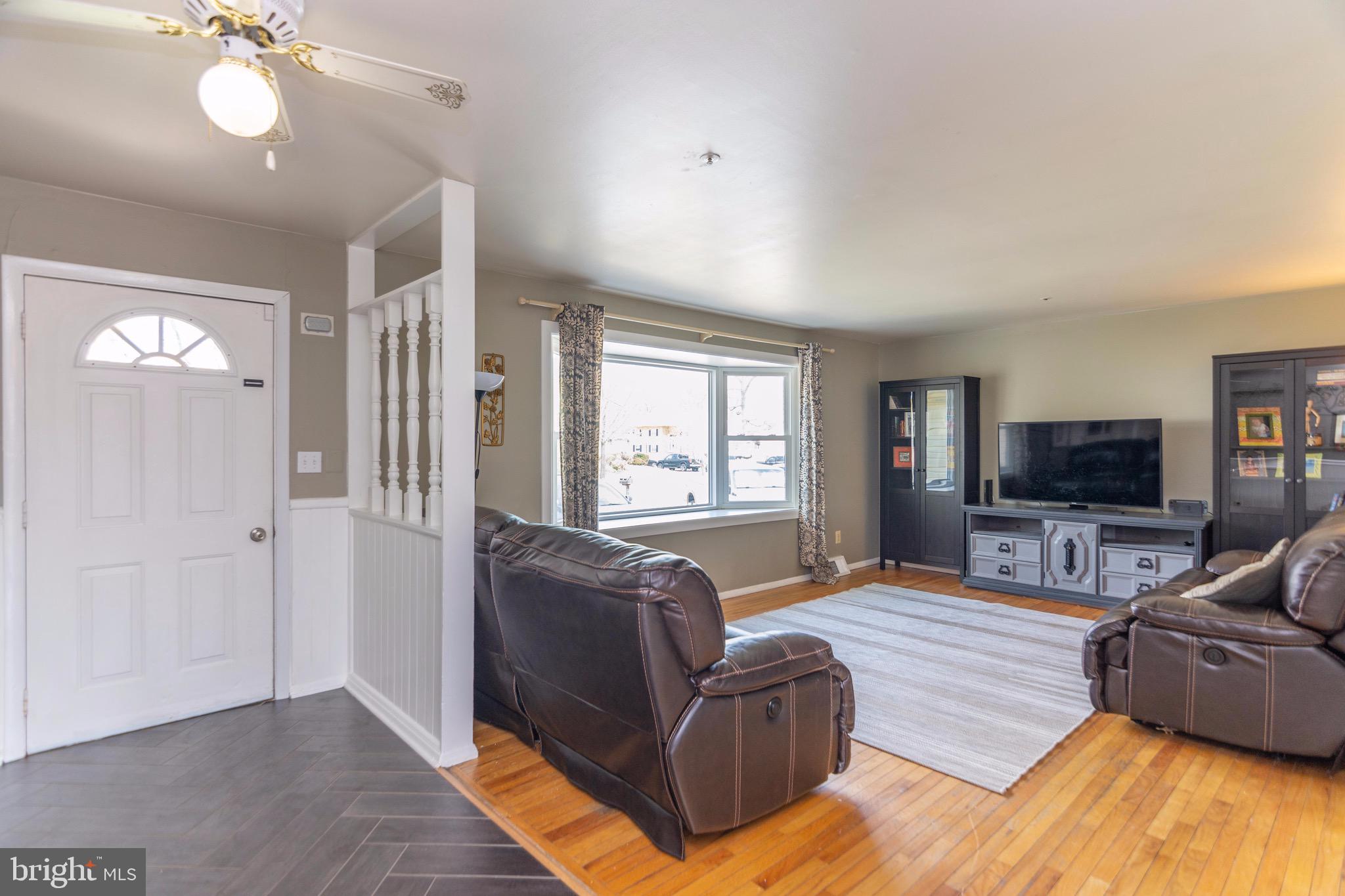 THE HIGHLANDS - Residential