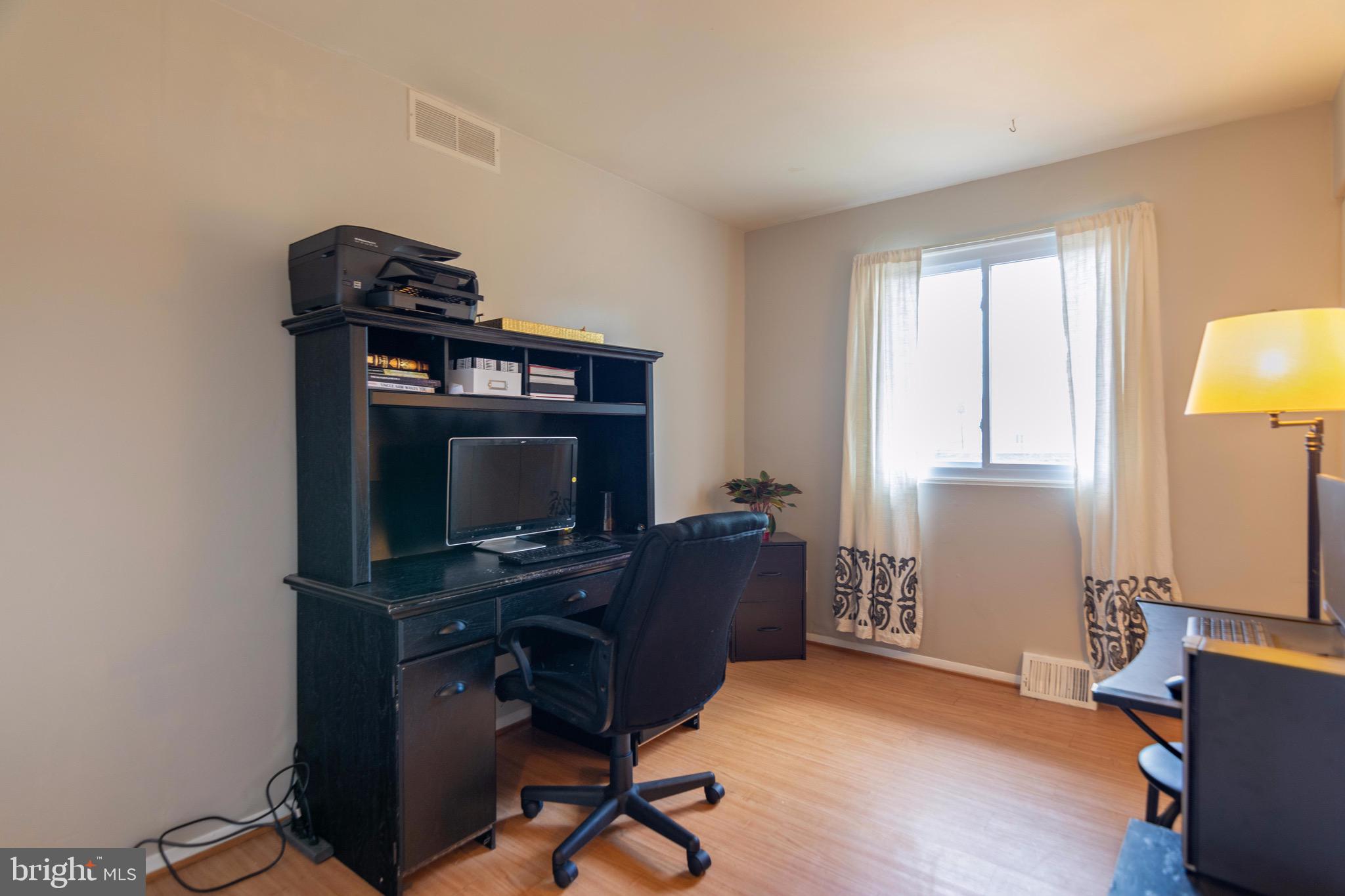 THE HIGHLANDS - Residential