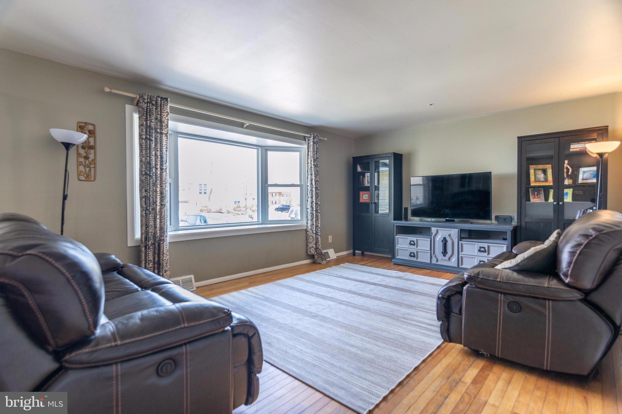 THE HIGHLANDS - Residential