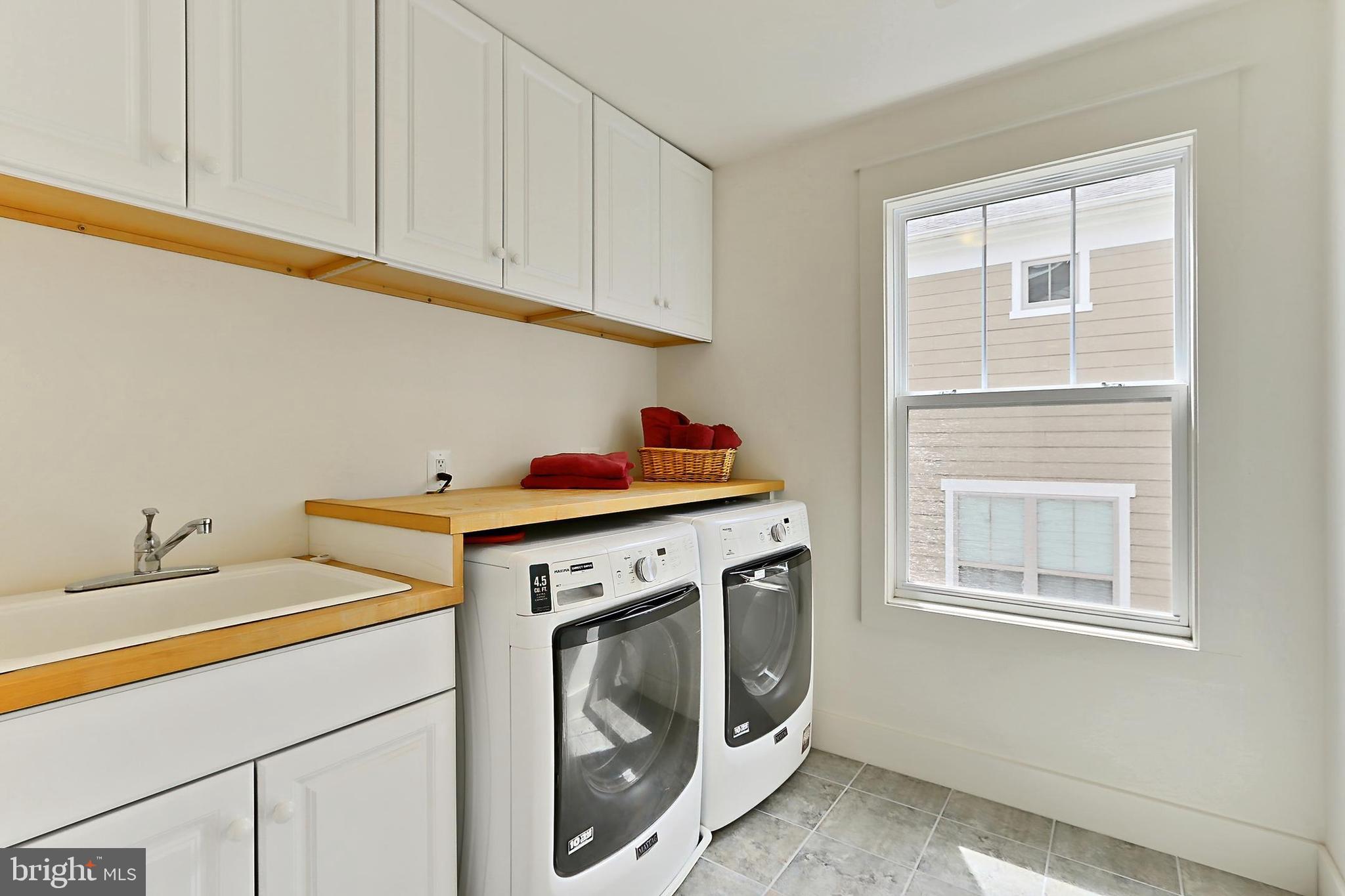 GREENWAY DOWNS - Residential