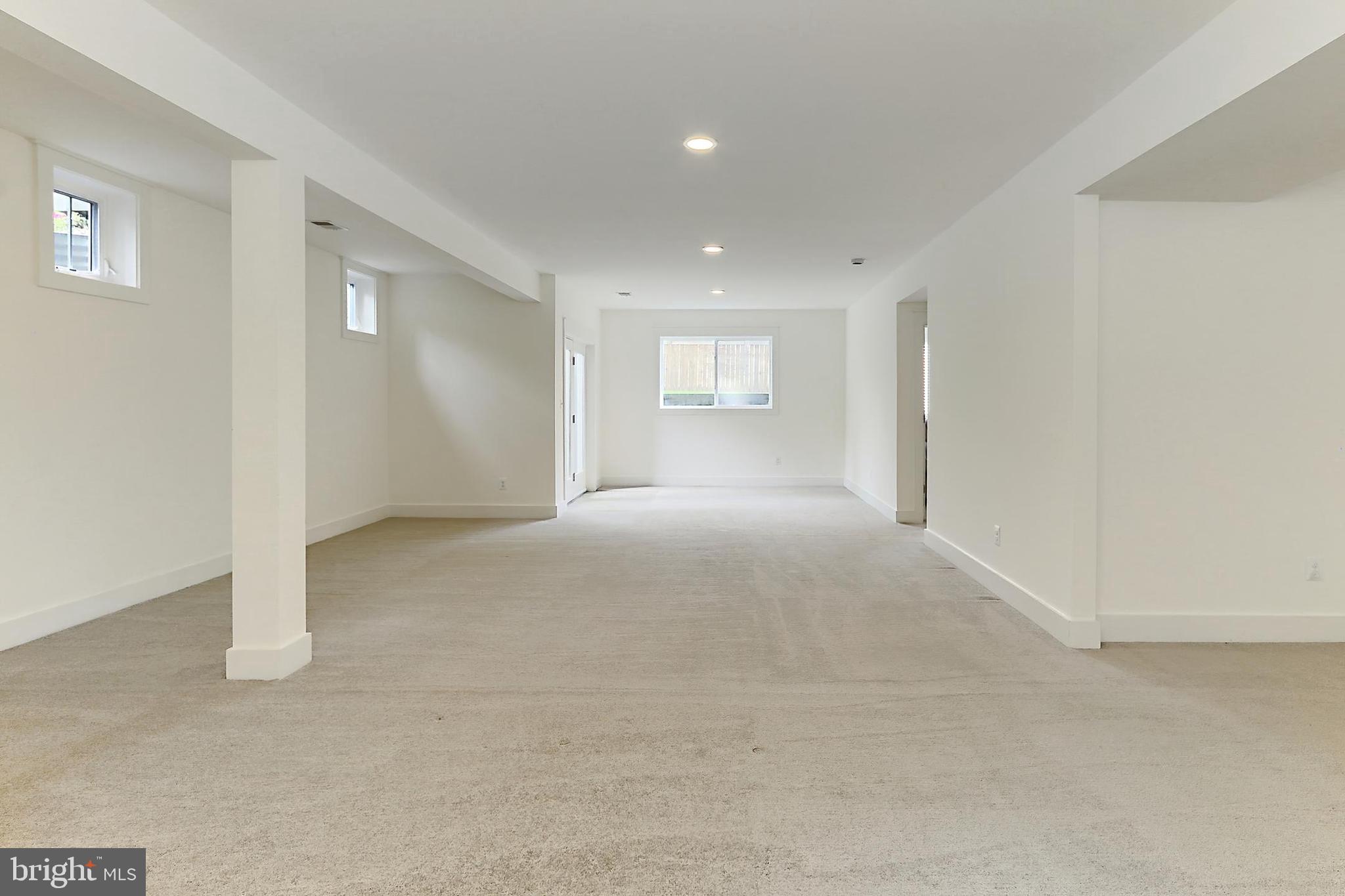 GREENWAY DOWNS - Residential