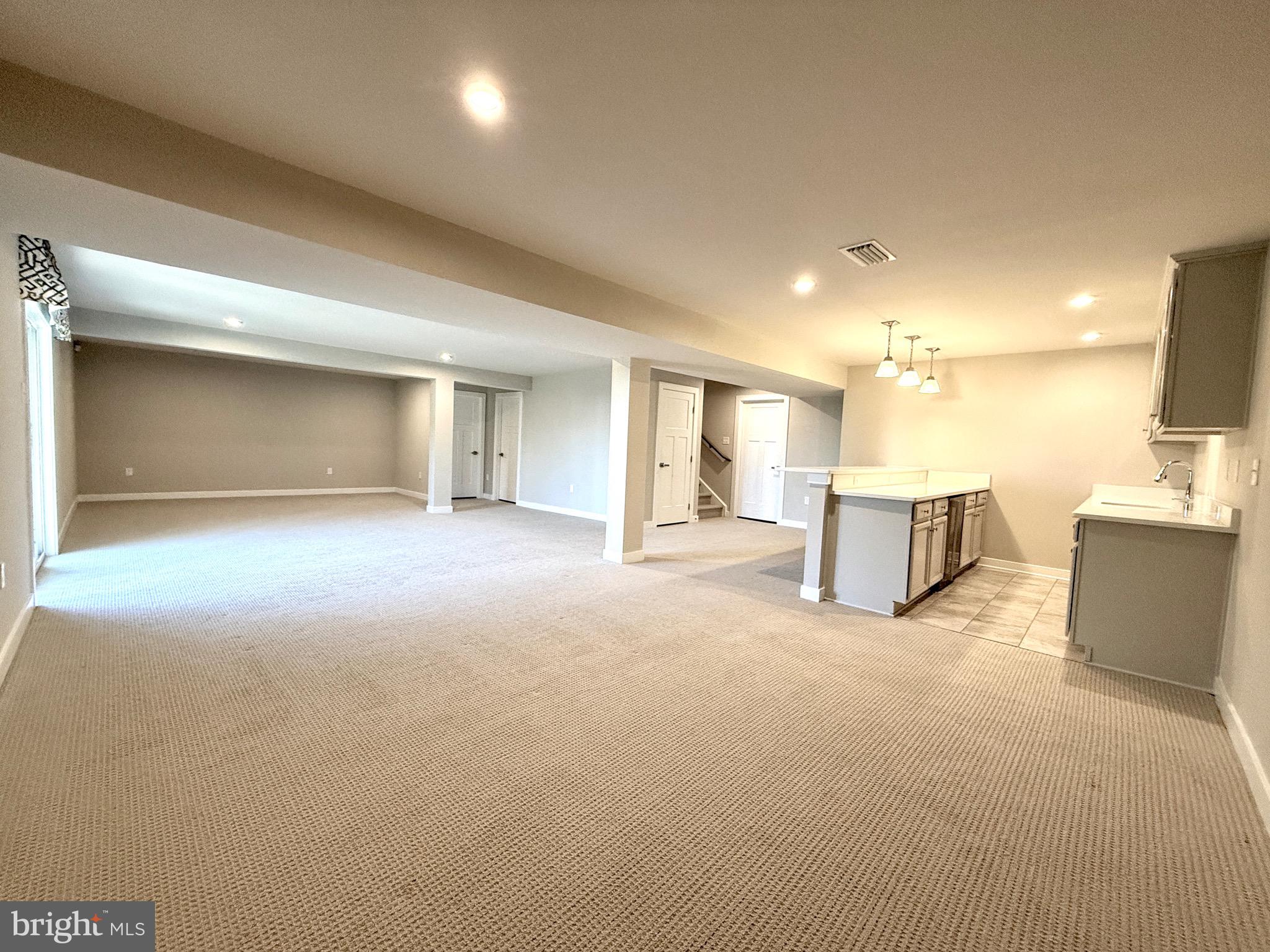 ASHBOURNE MEADOWS - Residential