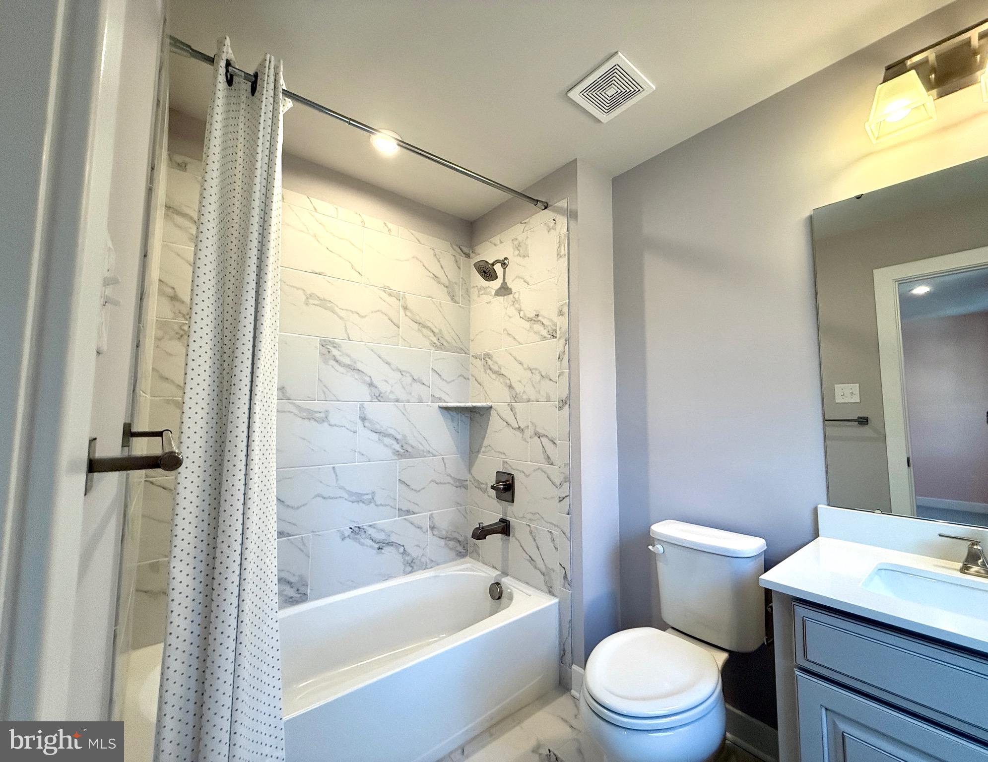 ASHBOURNE MEADOWS - Residential