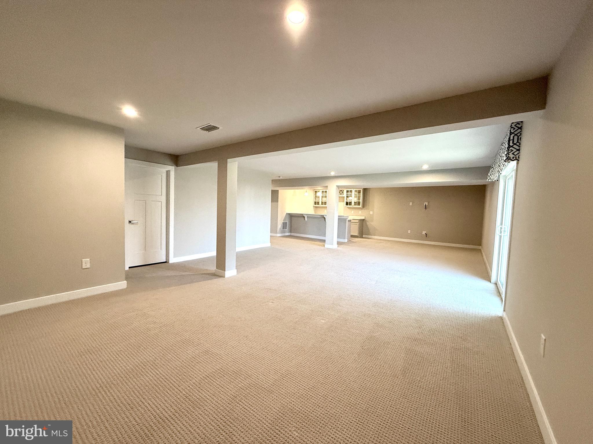 ASHBOURNE MEADOWS - Residential