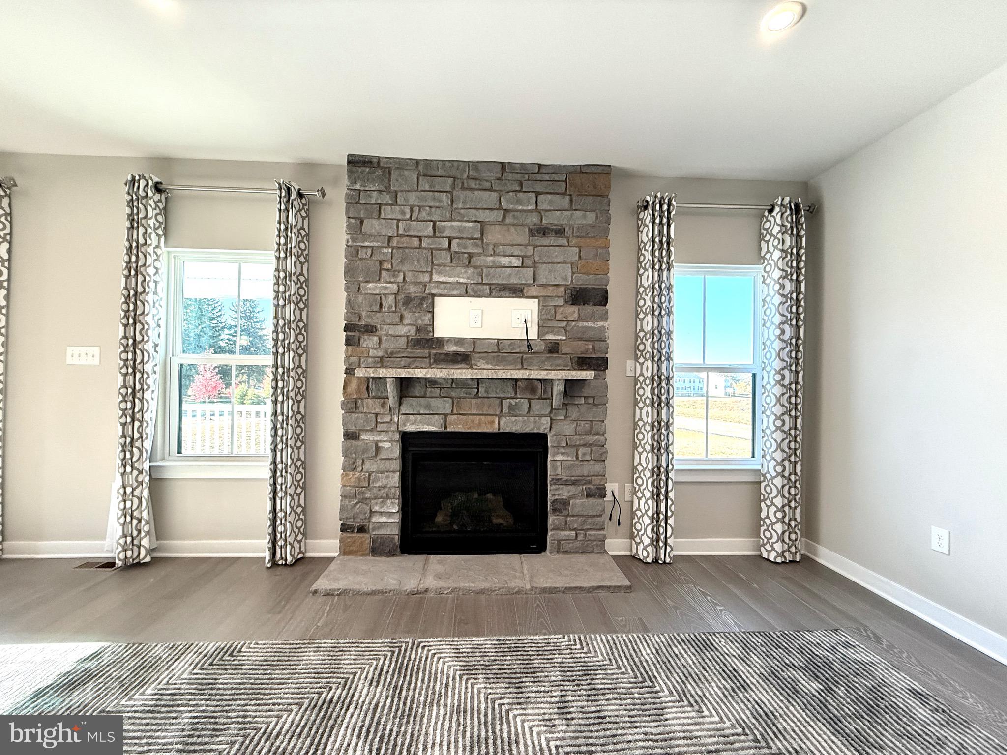 ASHBOURNE MEADOWS - Residential