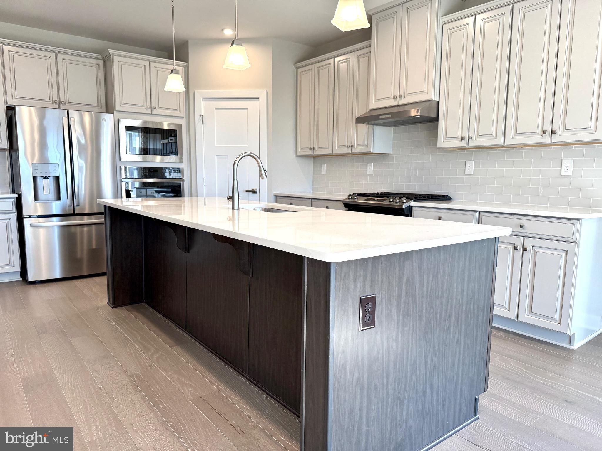 ASHBOURNE MEADOWS - Residential