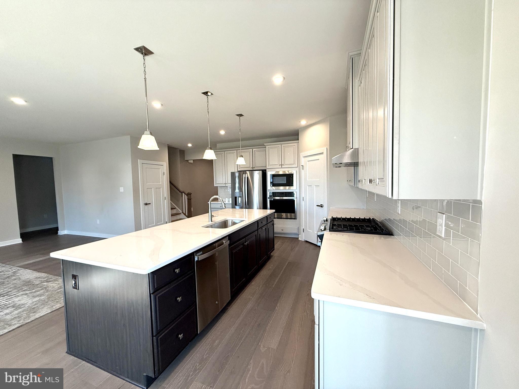 ASHBOURNE MEADOWS - Residential