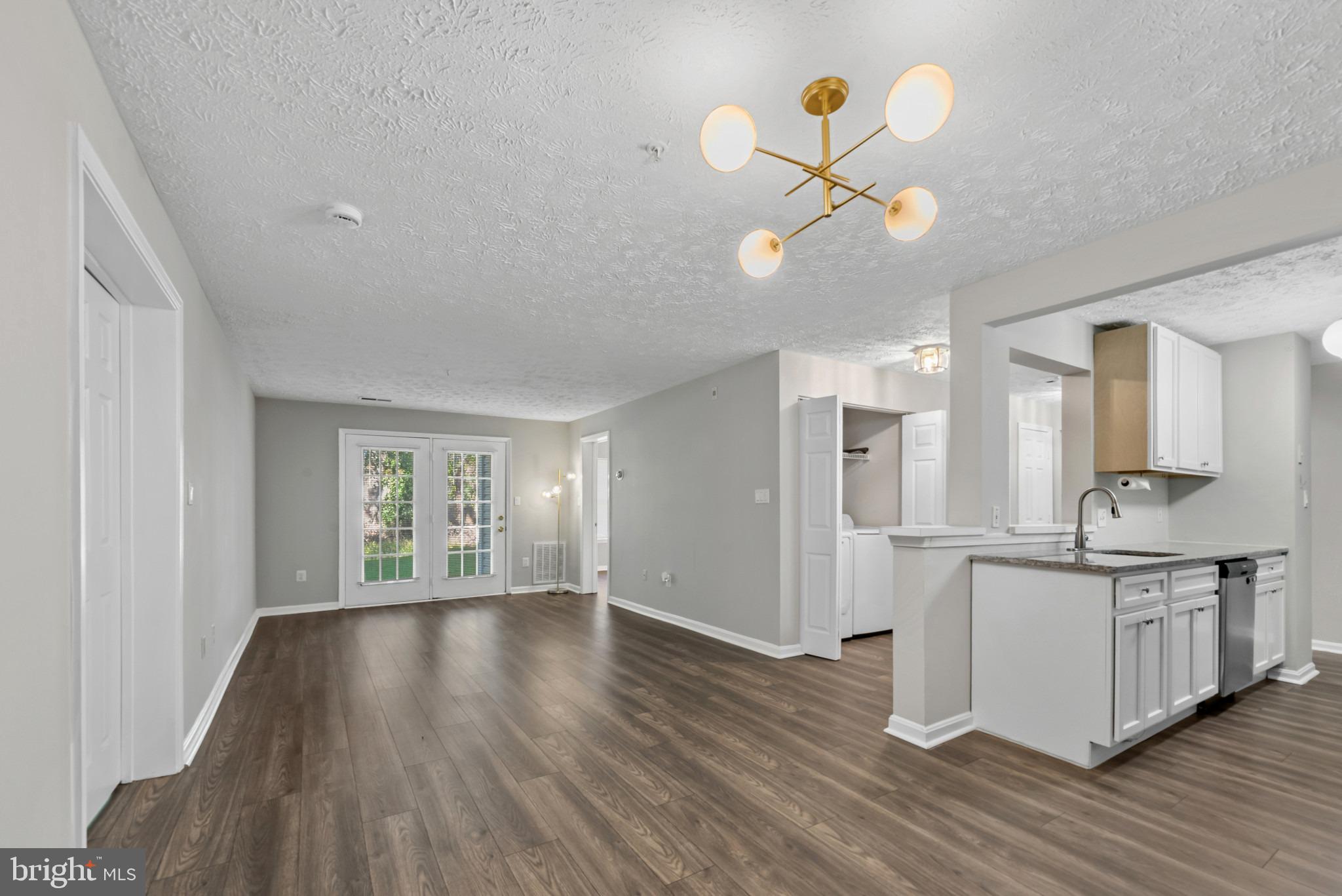 550 KENNINGTON ROAD 550