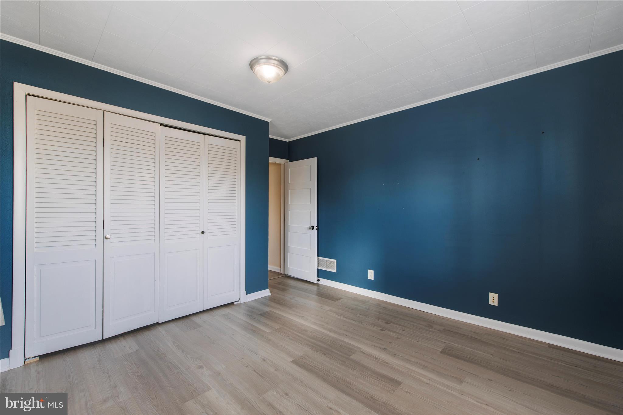 RIVERA BEACH - Residential