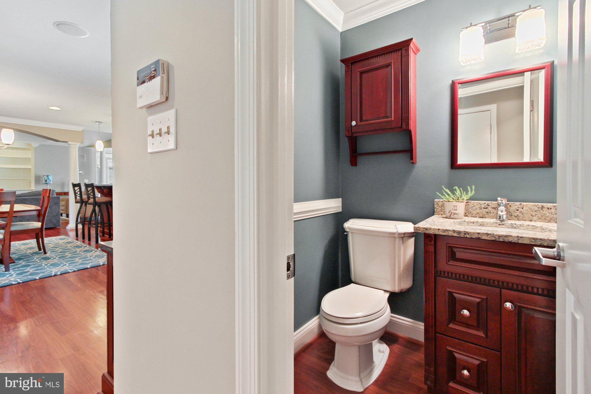 TUDOR MANOR - Residential