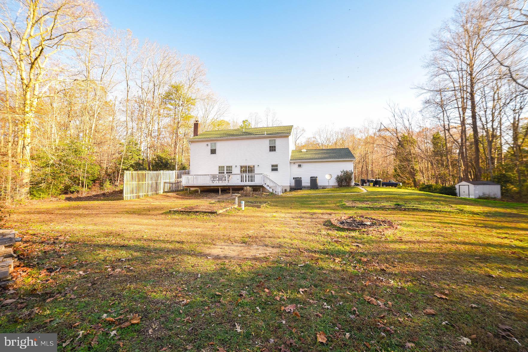 RUSTIC HILLS - Residential