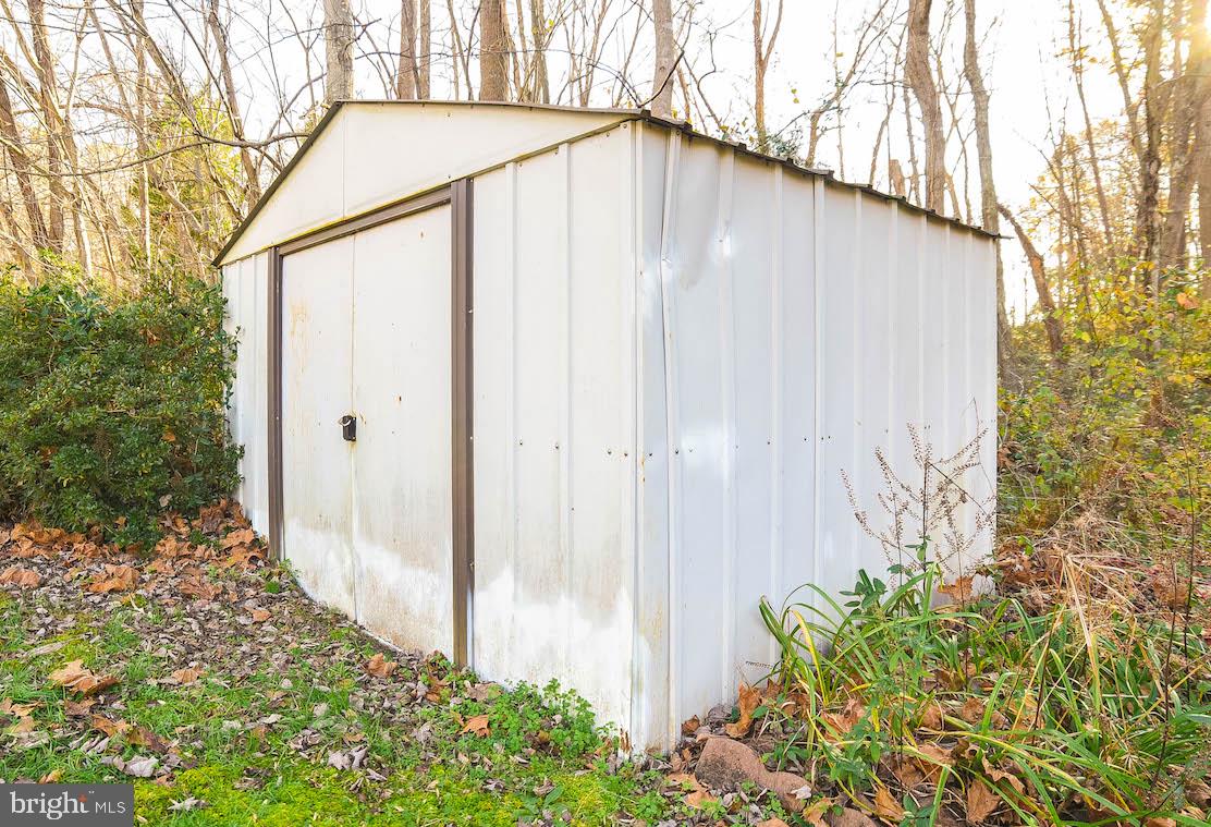 RUSTIC HILLS - Residential