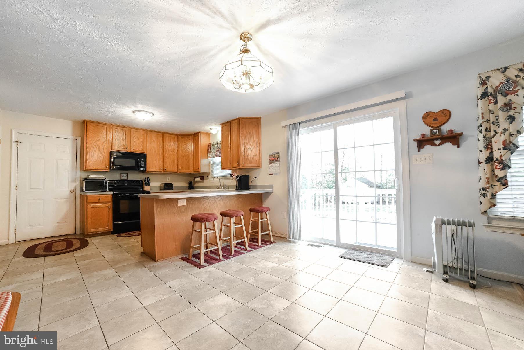 RUSTIC HILLS - Residential