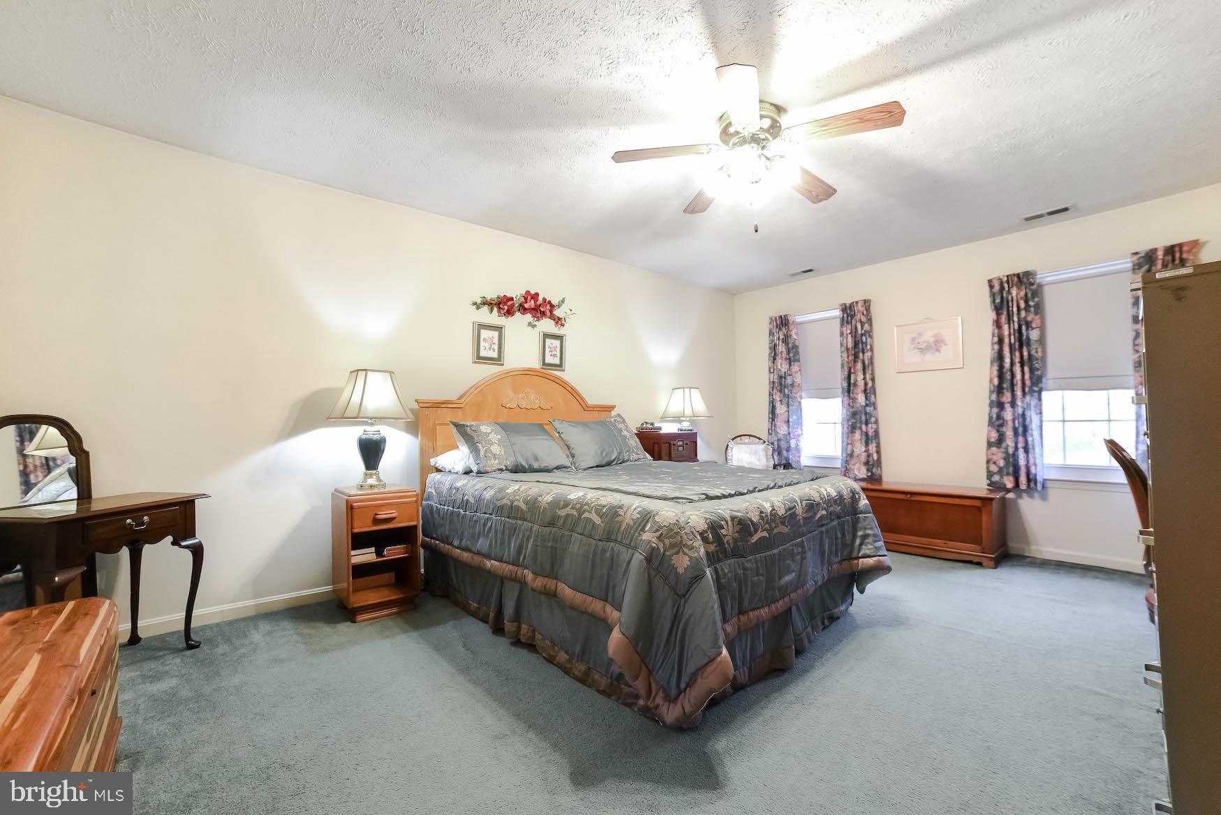 RUSTIC HILLS - Residential