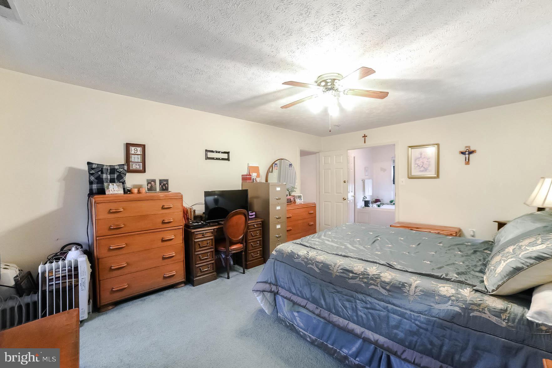 RUSTIC HILLS - Residential