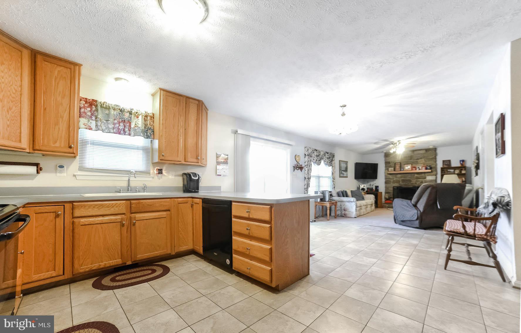 RUSTIC HILLS - Residential