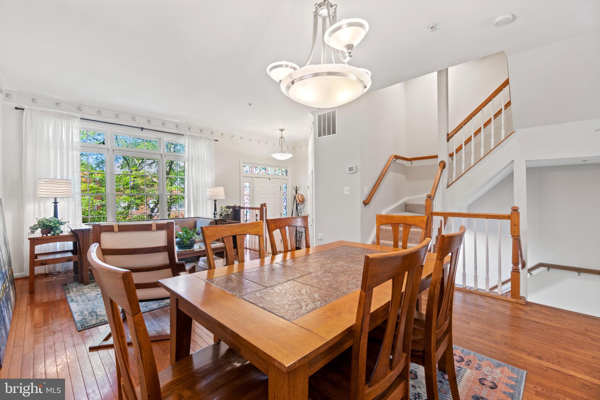 COURTS OF BALLSTON - Residential Lease