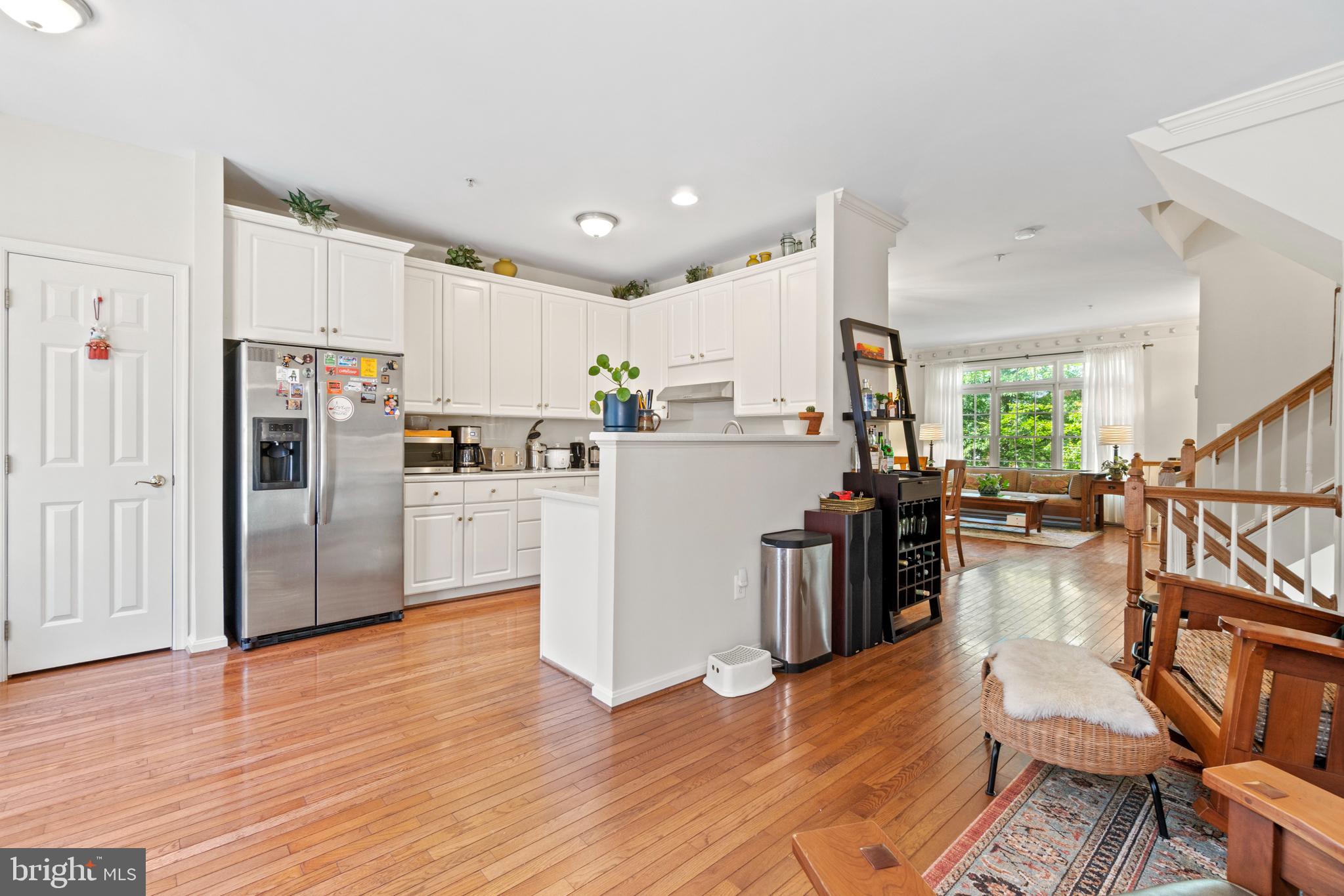 COURTS OF BALLSTON - Residential Lease