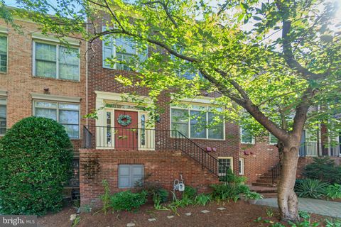 727 N VERMONT STREET ARLINGTON VA 22203