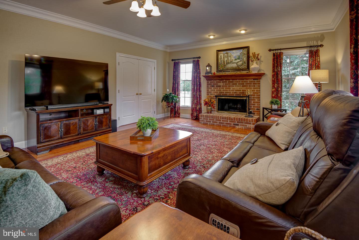 DOLINGTON ESTATES - Residential