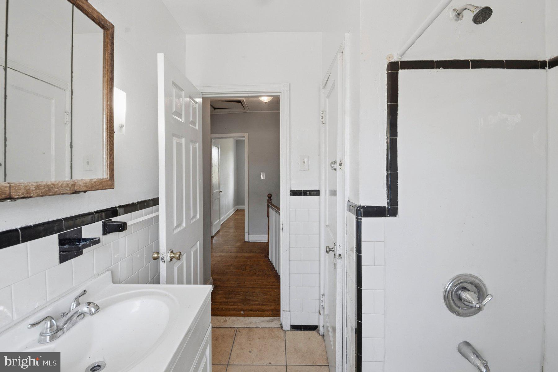 BELAIR-EDISON - Residential