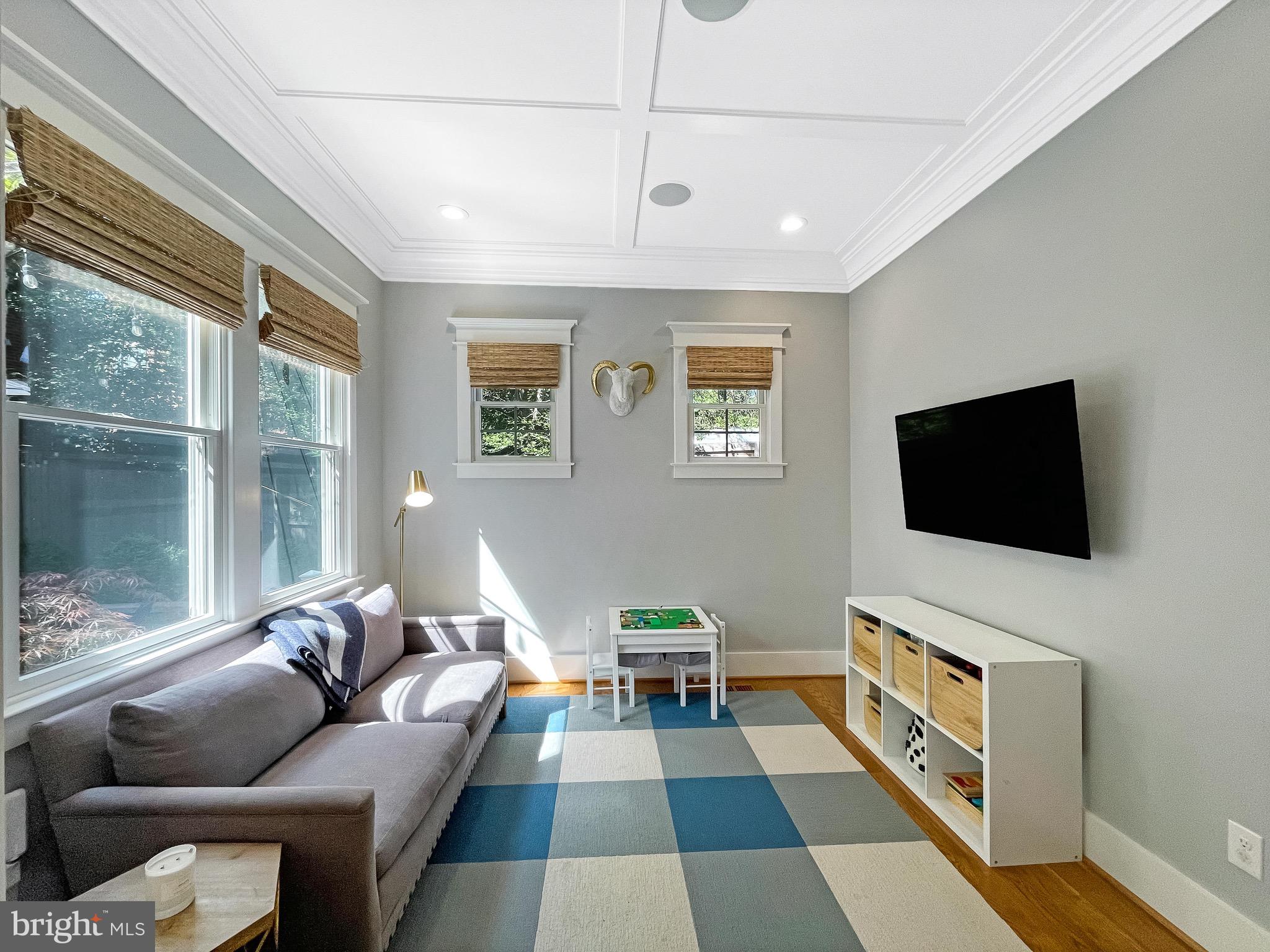 GARDEN CITY - Residential