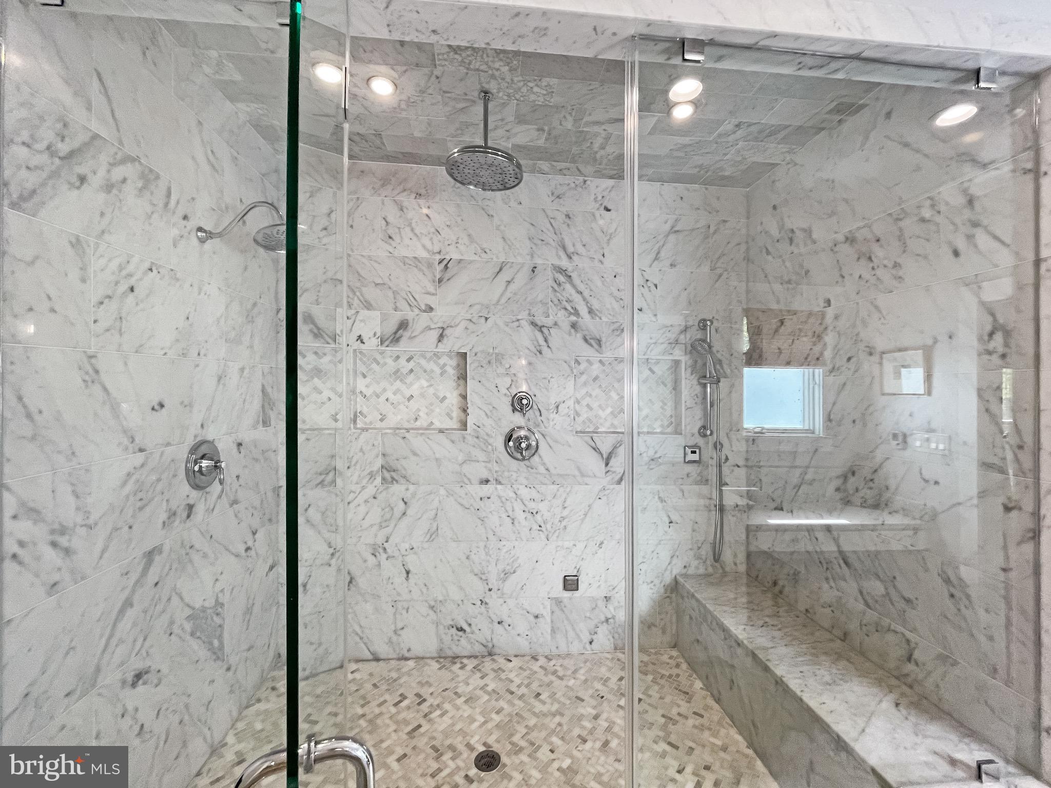 GARDEN CITY - Residential