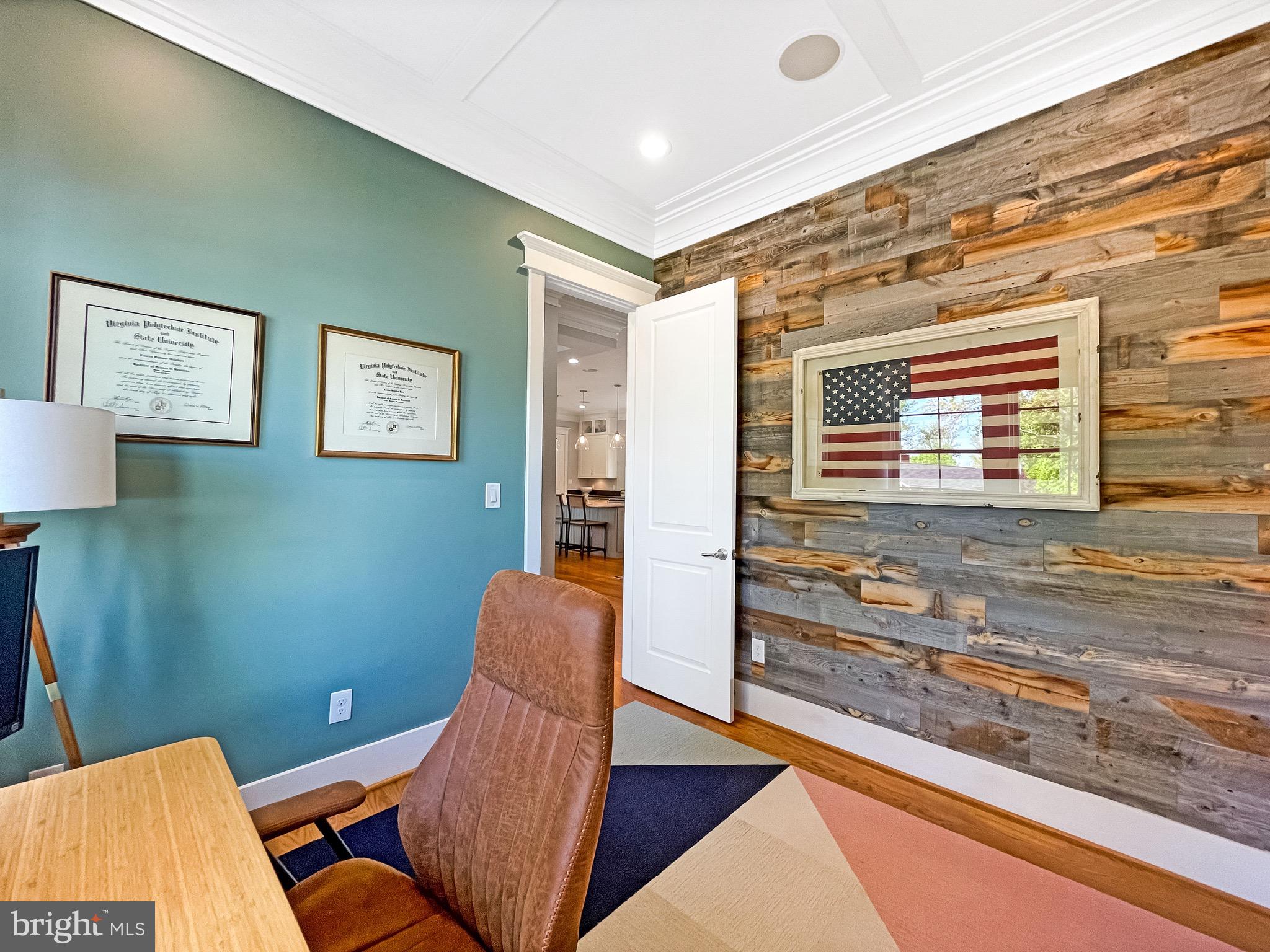 GARDEN CITY - Residential