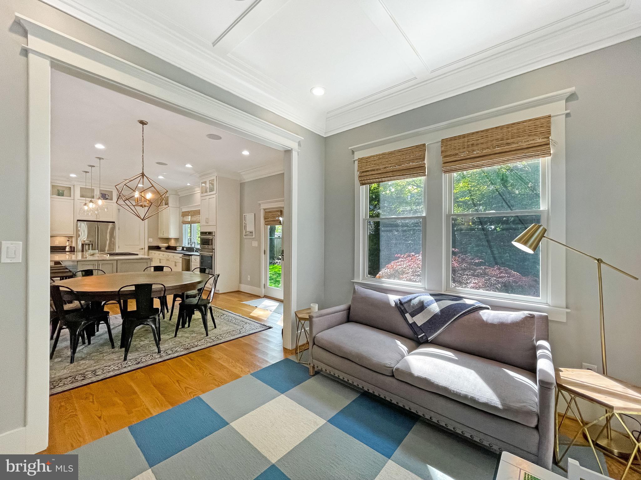 GARDEN CITY - Residential