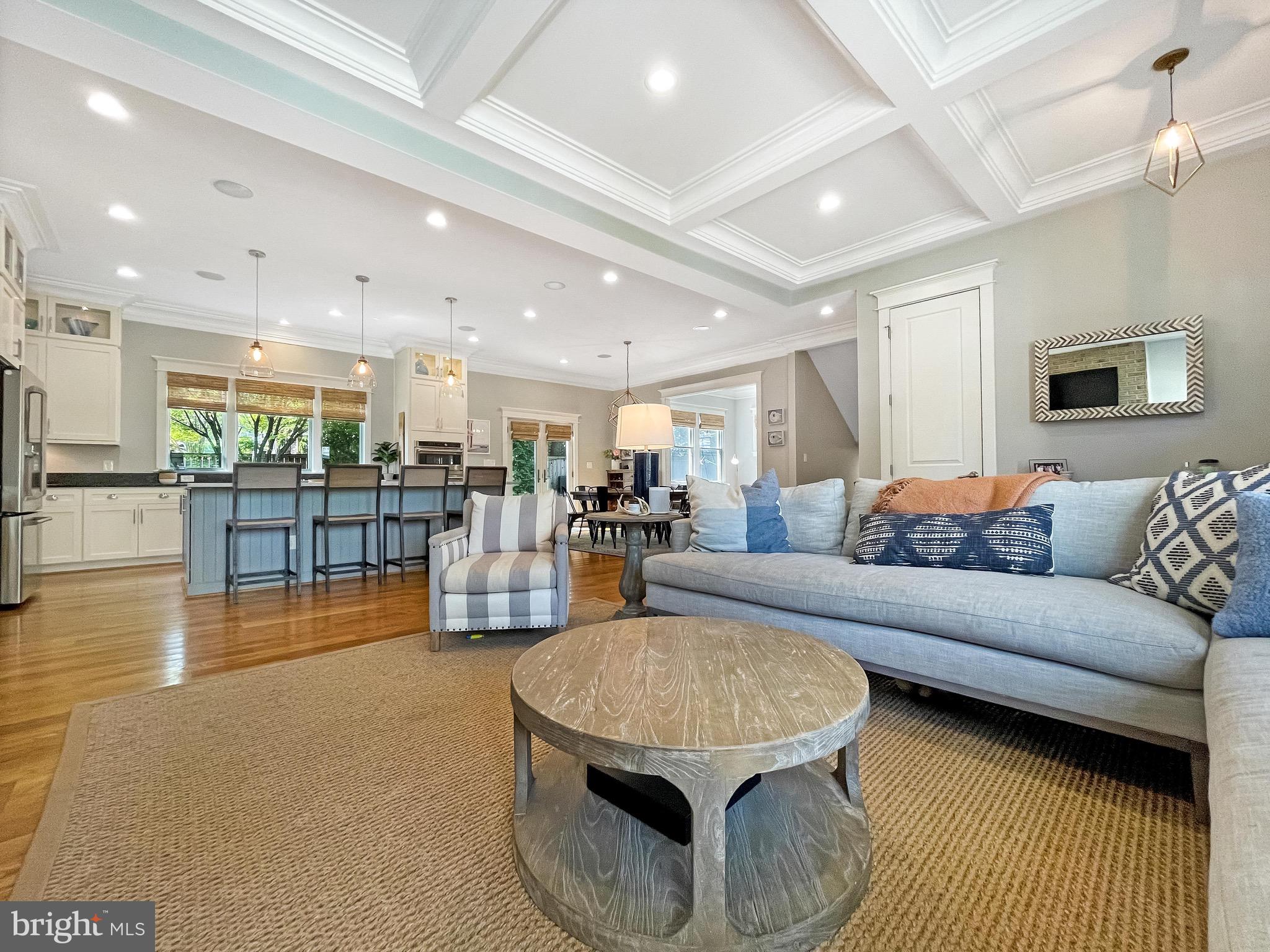 GARDEN CITY - Residential