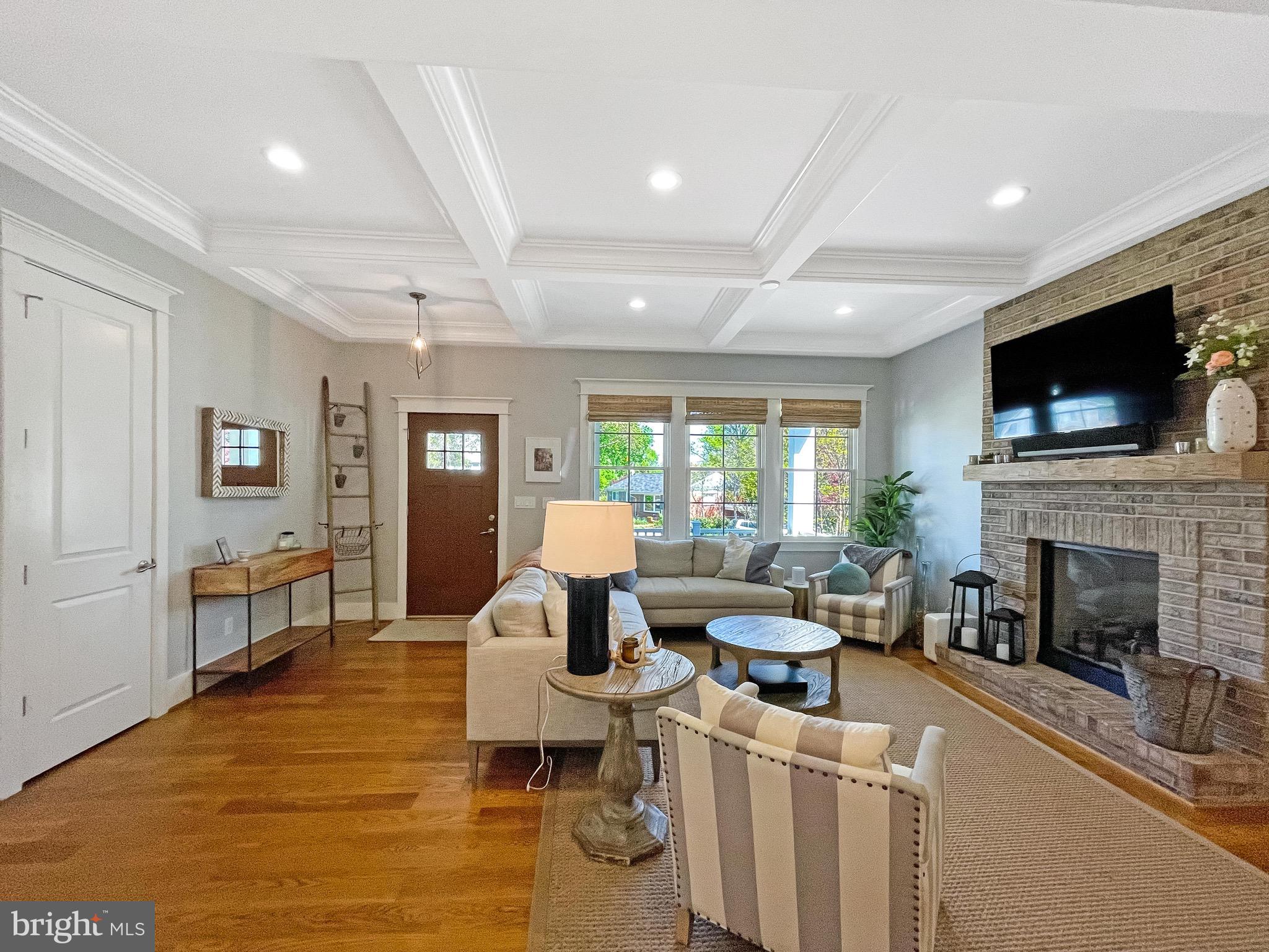 GARDEN CITY - Residential