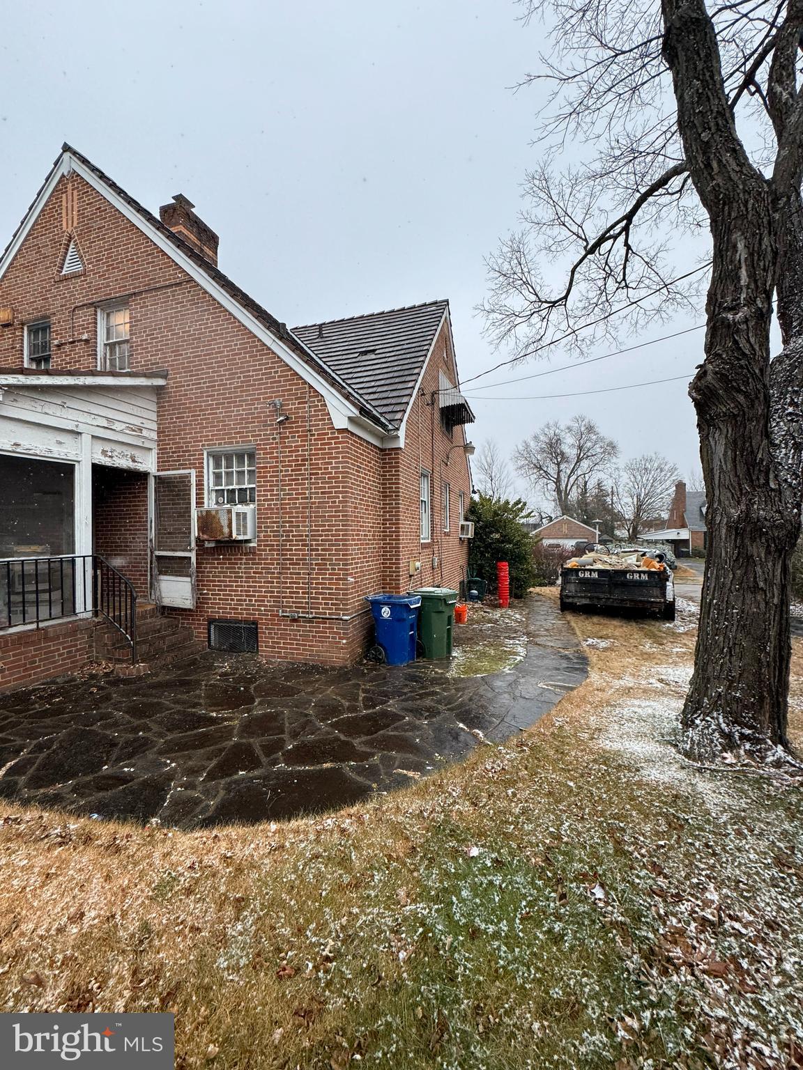 WARD 27 - Residential