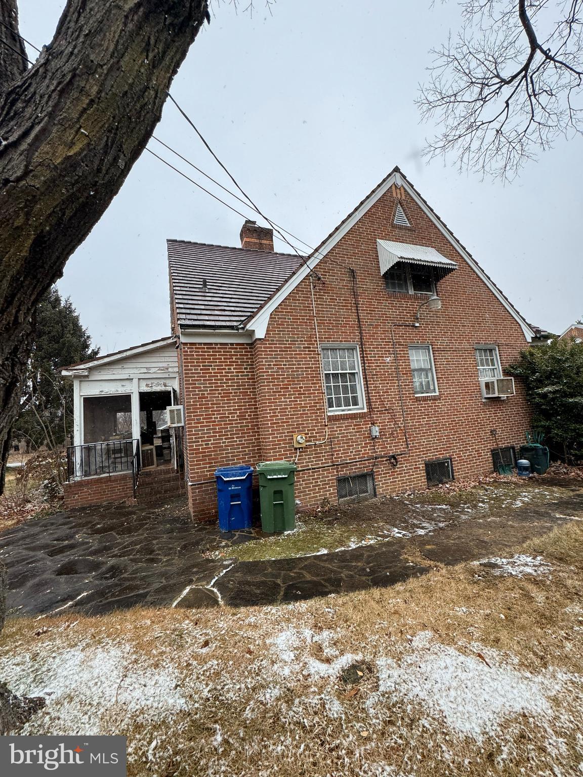 WARD 27 - Residential