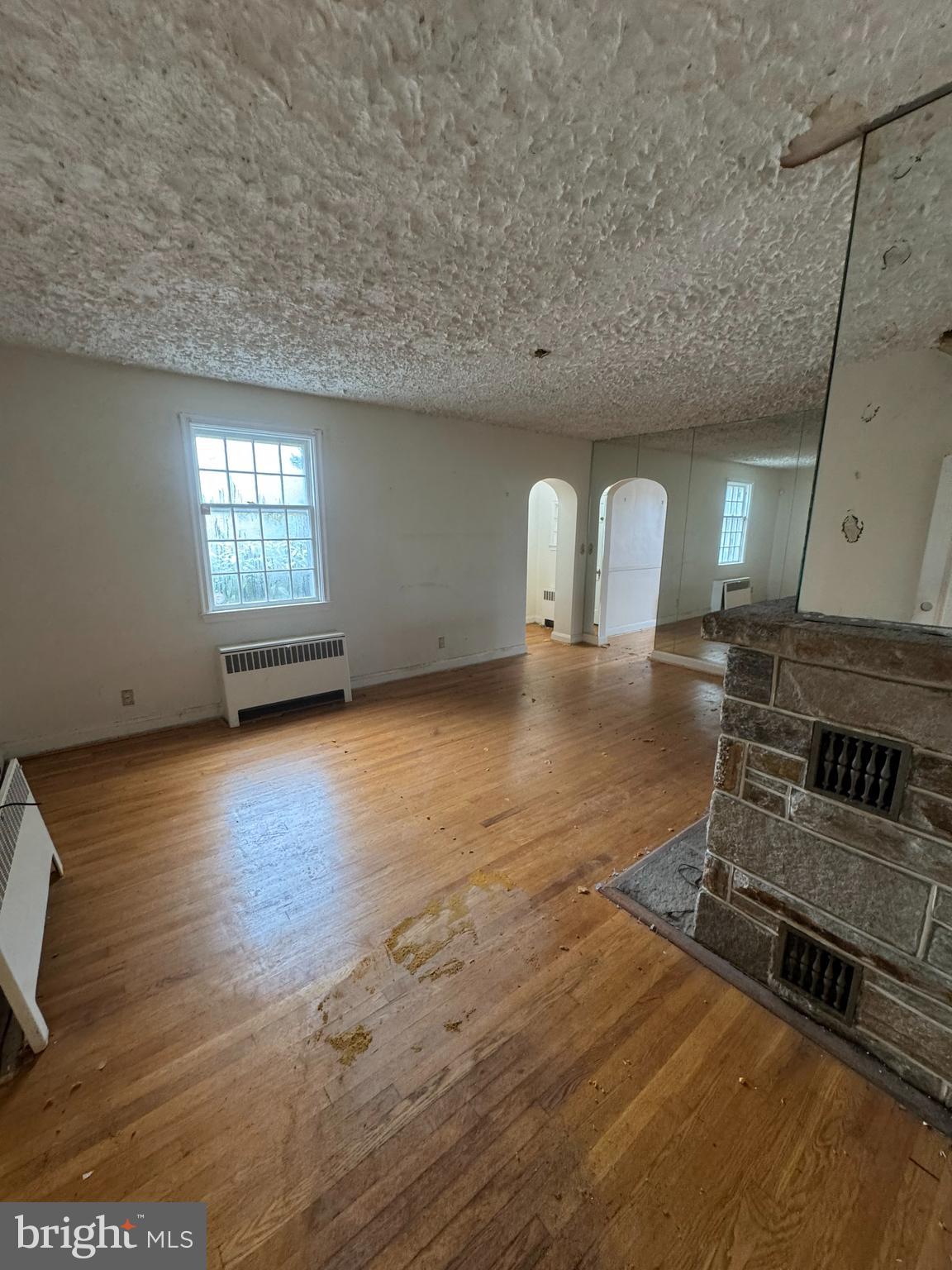 315 E COLD SPRING LANE