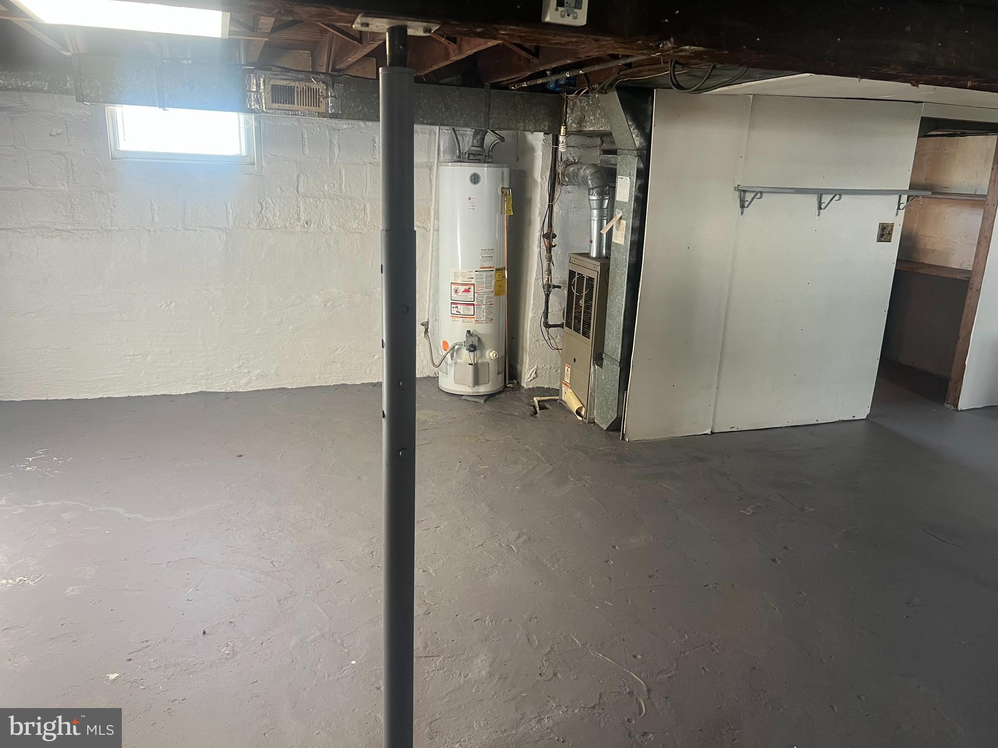 CEDAR CREST - Residential